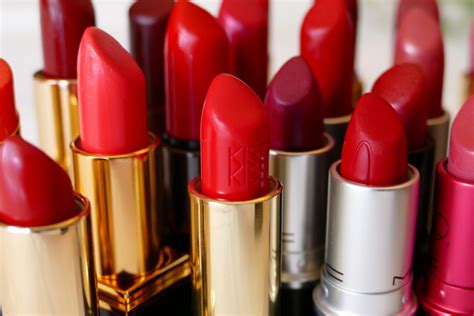Which lipstick is best for beginners?